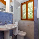 度假居 5 Bedroom In Koromačno