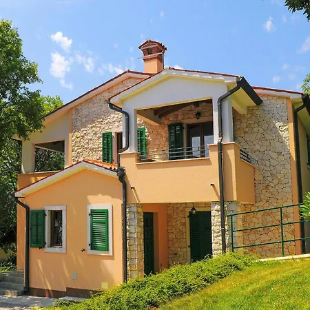 度假居 5 Bedroom In Koromačno